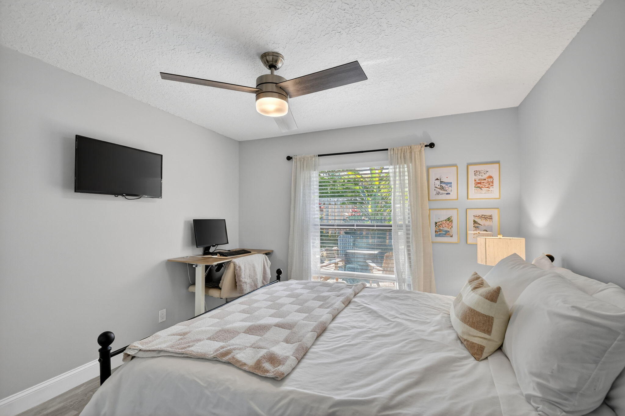 RAINBERRY LAKE PH IV-B - Residential Lease