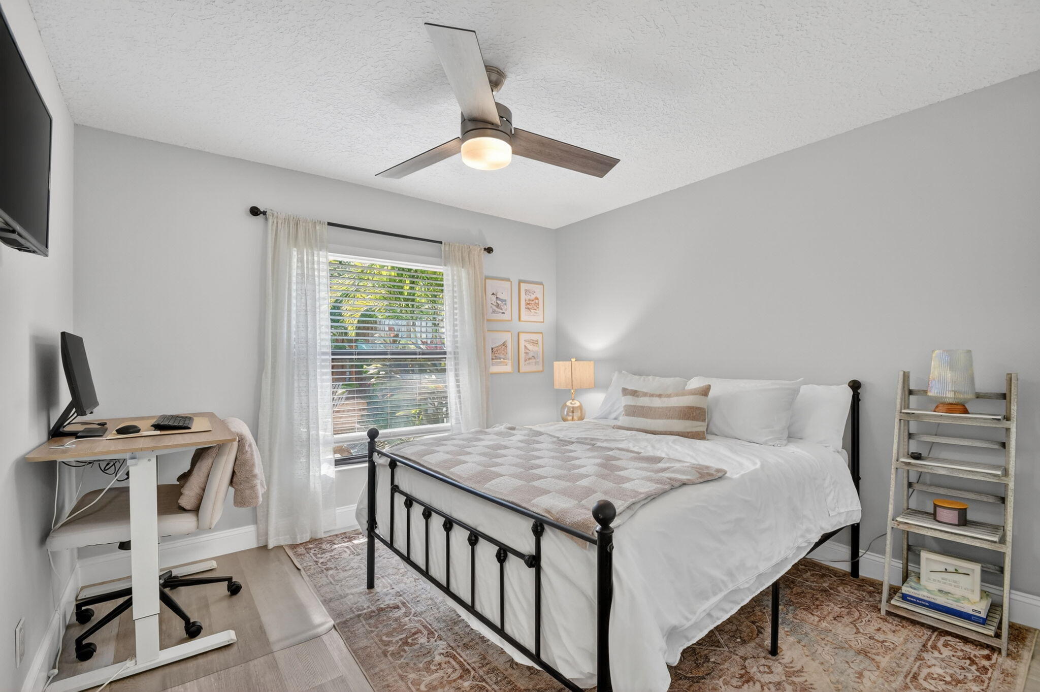 RAINBERRY LAKE PH IV-B - Residential Lease