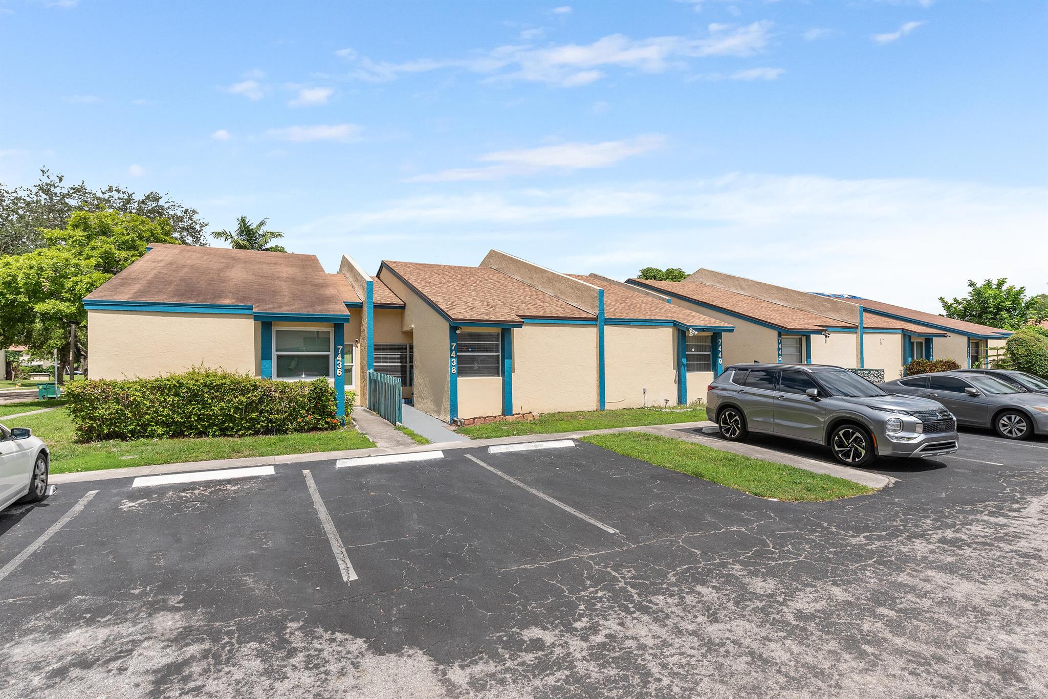 7438 NW 34th Street
