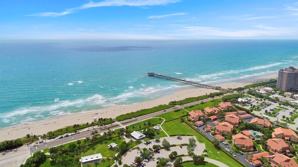 Photo of 1006 Ocean Dunes Circle, Jupiter, FL 33477 (MLS # R10983816)