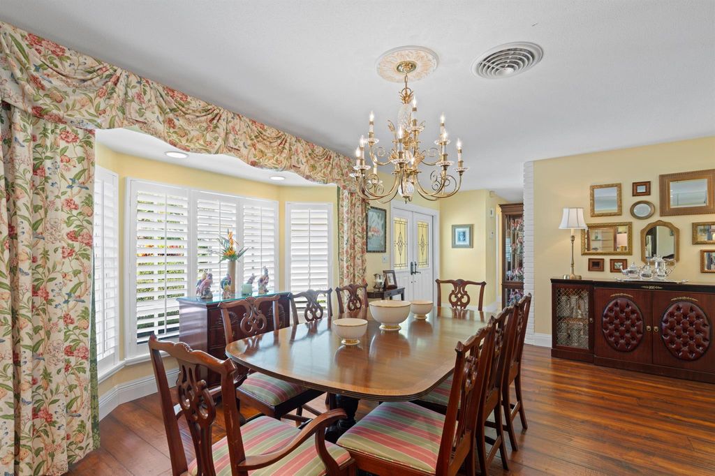 Photo of 4633 Holly Drive, Palm Beach Gardens, FL 33418 (MLS # R11097478)