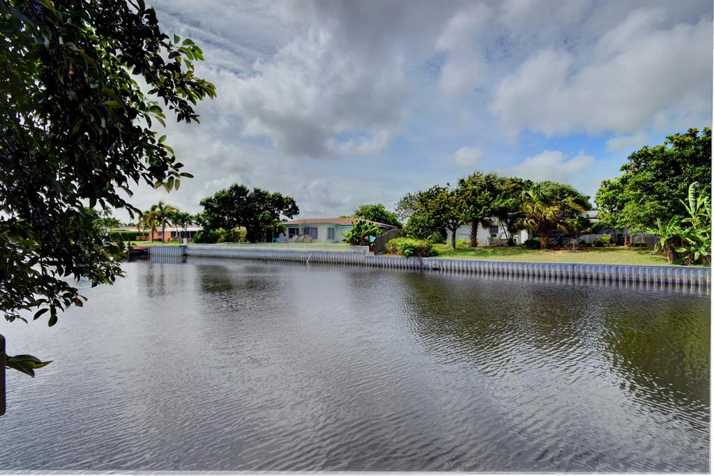 LAKE CLARKE - Residential