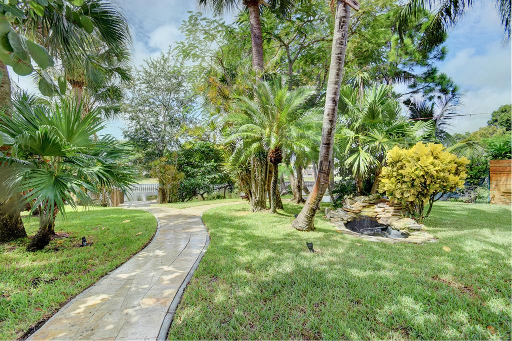 LAKE CLARKE - Residential