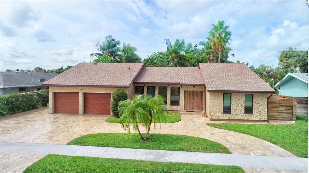 LAKE CLARKE - Residential