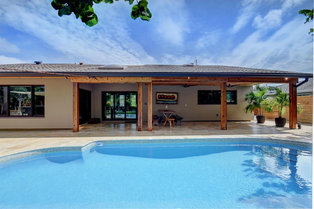 LAKE CLARKE - Residential