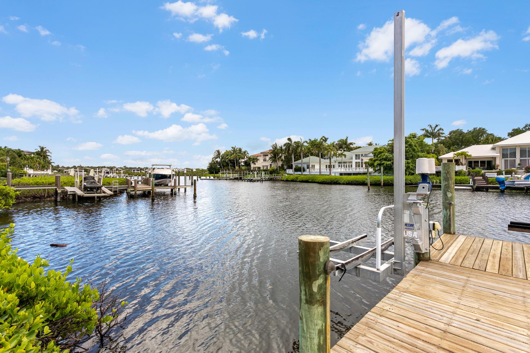 ADMIRALS COVE - Residential