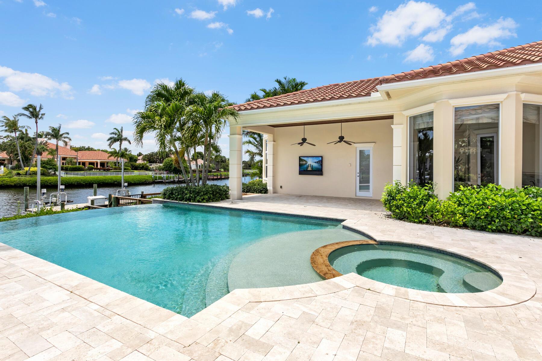 ADMIRALS COVE - Residential