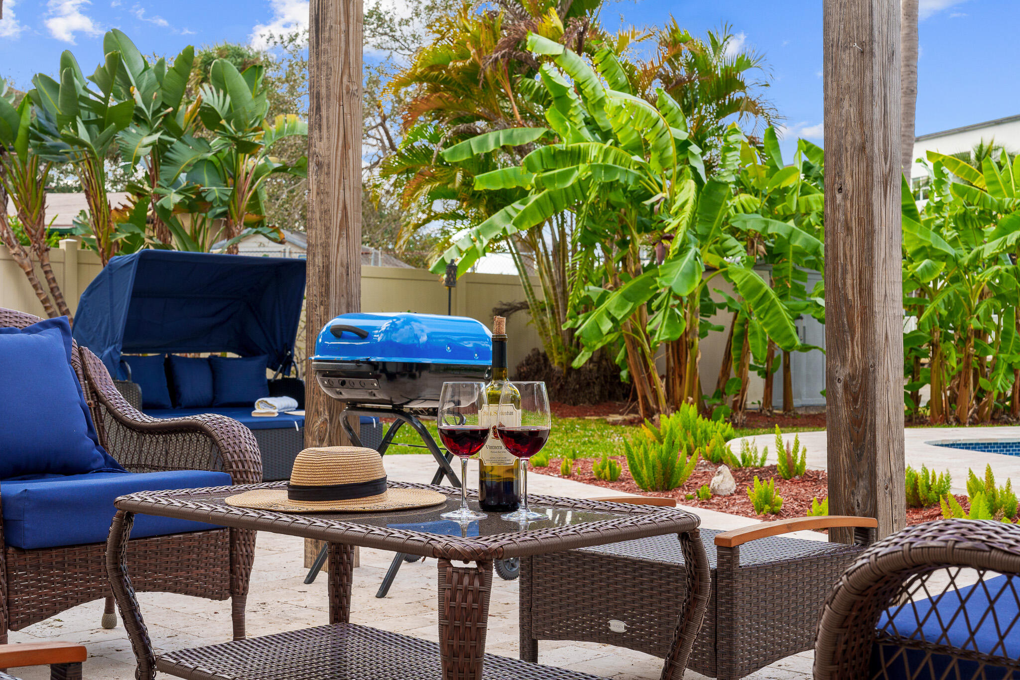 MIDDLE RIVER ESTATES - Residential