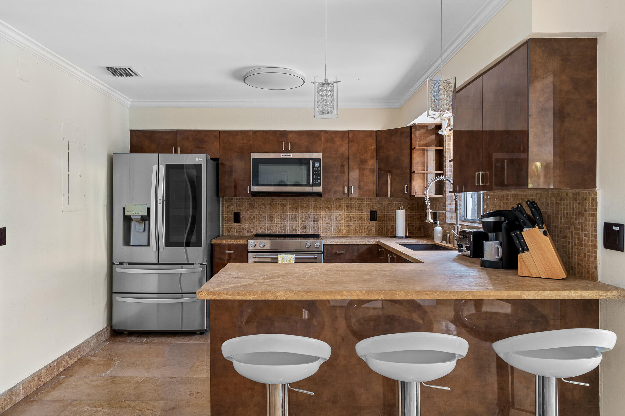 MIDDLE RIVER ESTATES - Residential