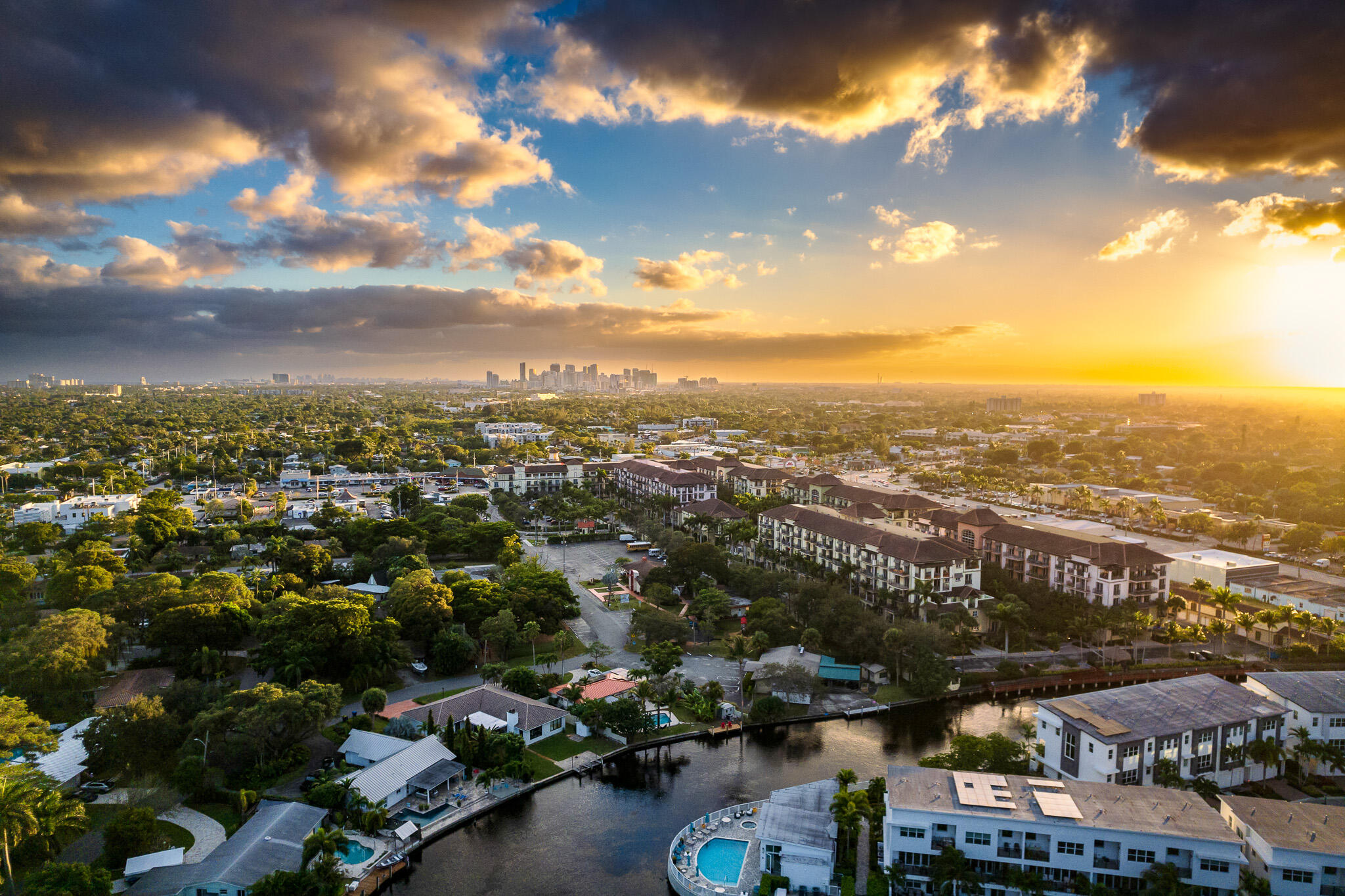 MIDDLE RIVER ESTATES - Residential