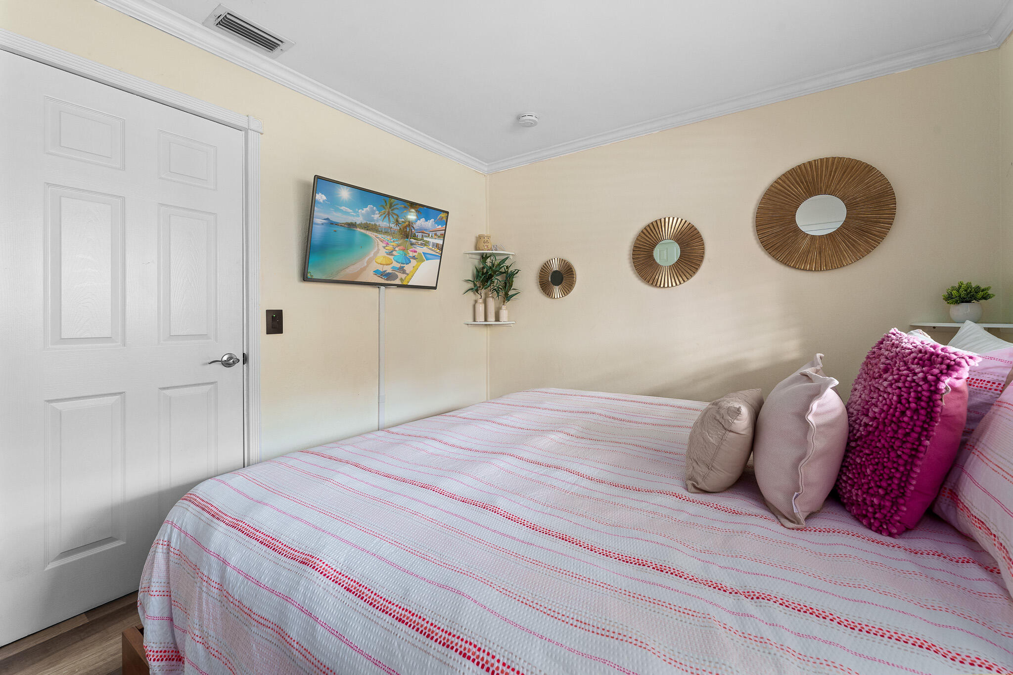 MIDDLE RIVER ESTATES - Residential