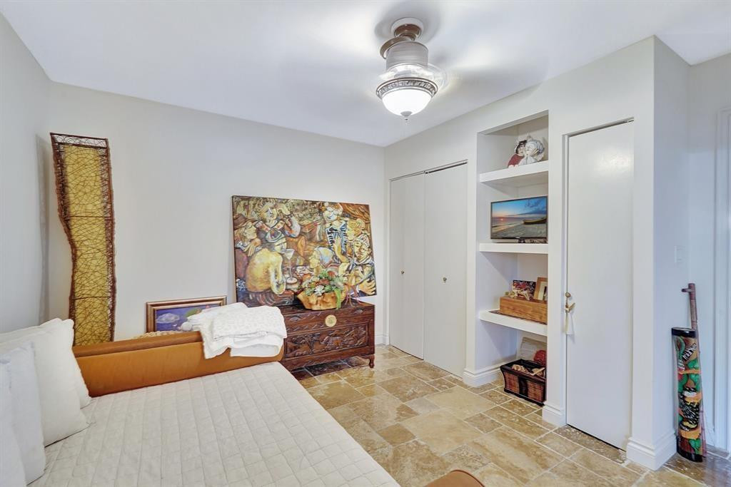 2300 DIANA CONDO - Residential