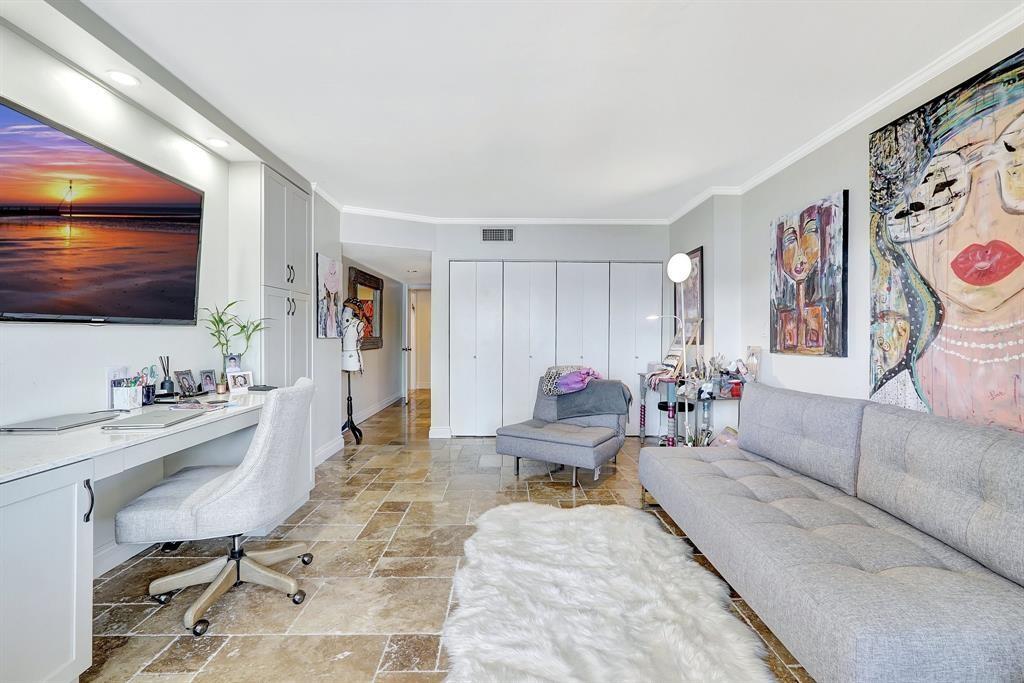 2300 DIANA CONDO - Residential