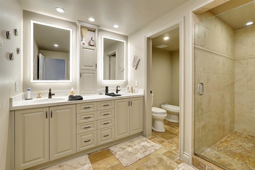 2300 DIANA CONDO - Residential