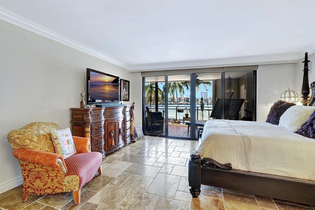 2300 DIANA CONDO - Residential