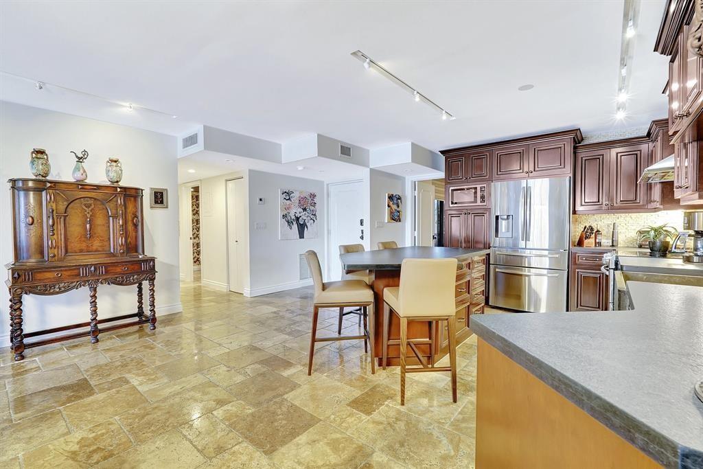 2300 DIANA CONDO - Residential