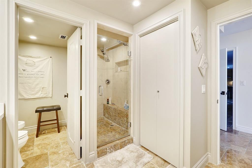 2300 DIANA CONDO - Residential