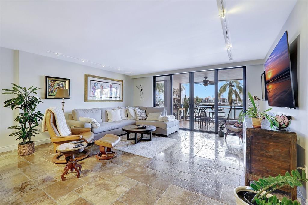 2300 DIANA CONDO - Residential