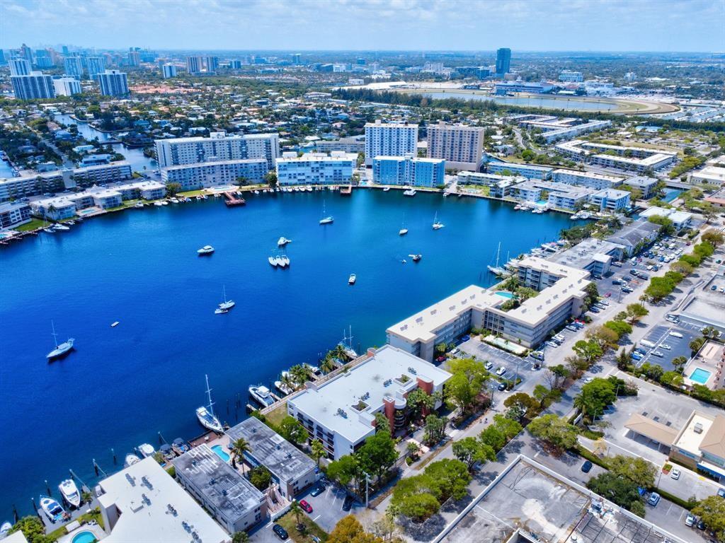 2300 DIANA CONDO - Residential