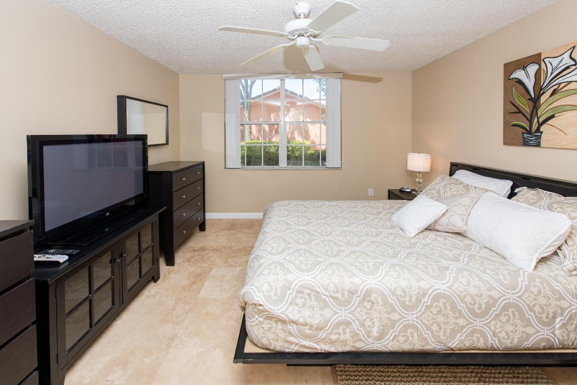 BOCAR CONDO - Residential Lease