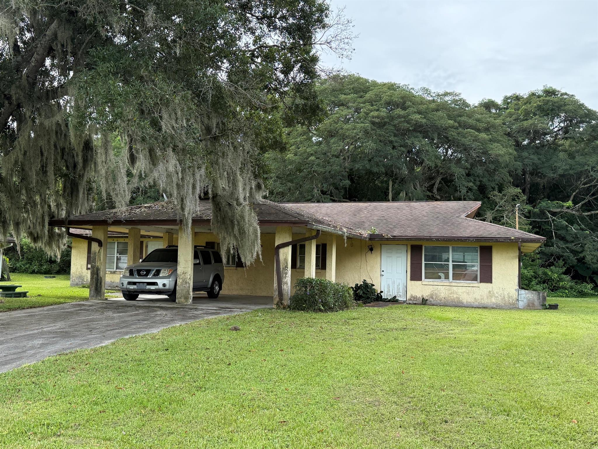 3063 Old Edwards Road