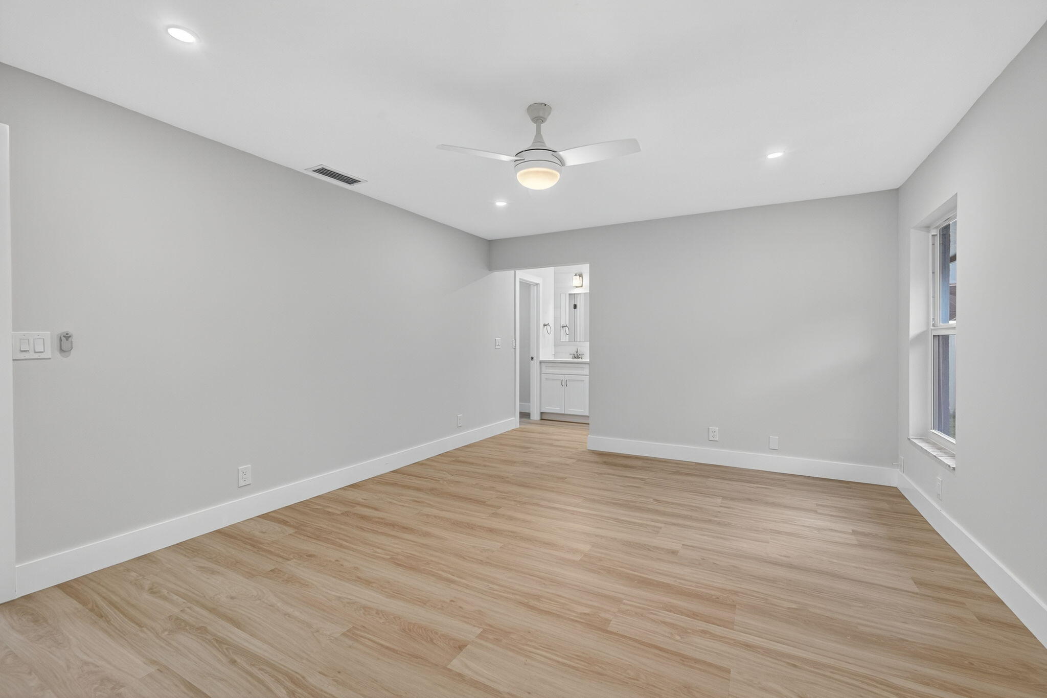 EASTWOOD OF WELLINGTON - Residential