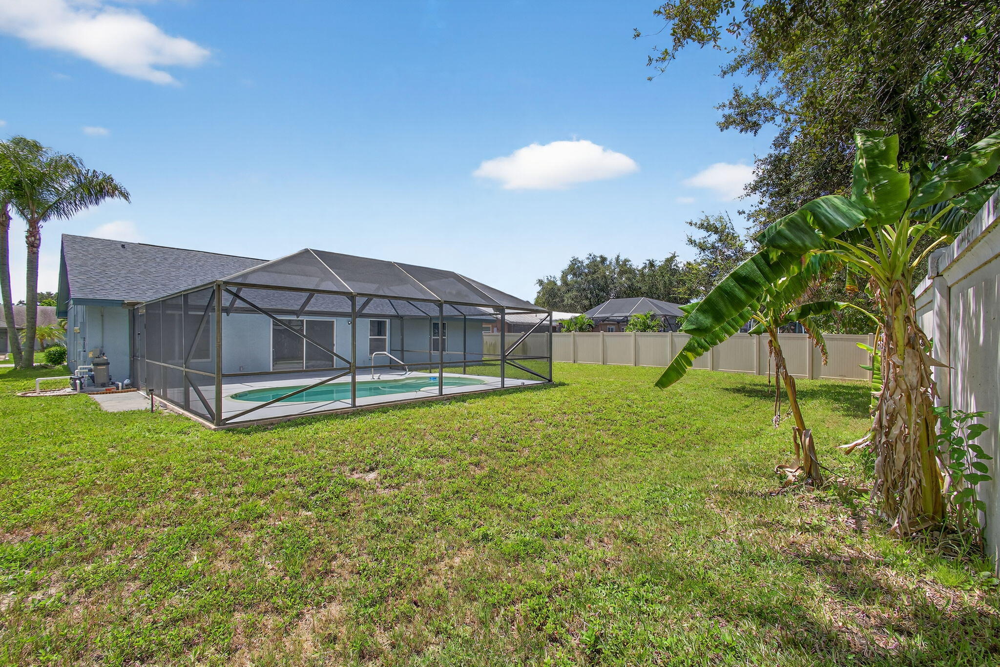 EASTWOOD OF WELLINGTON - Residential