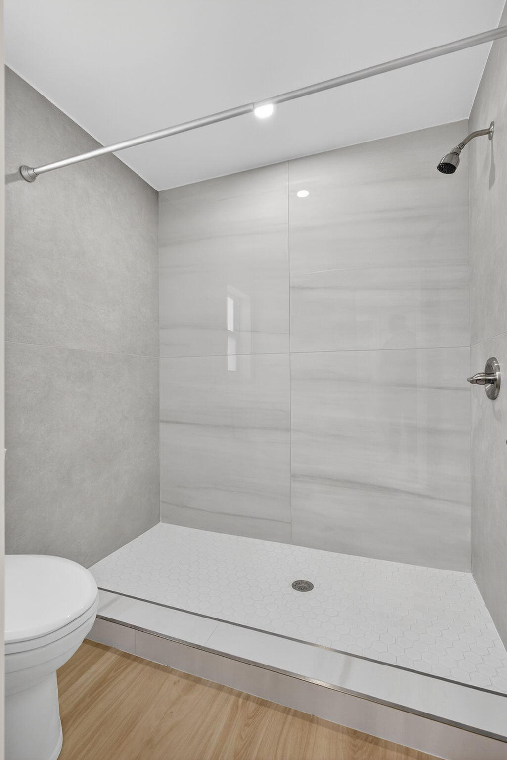 EASTWOOD OF WELLINGTON - Residential