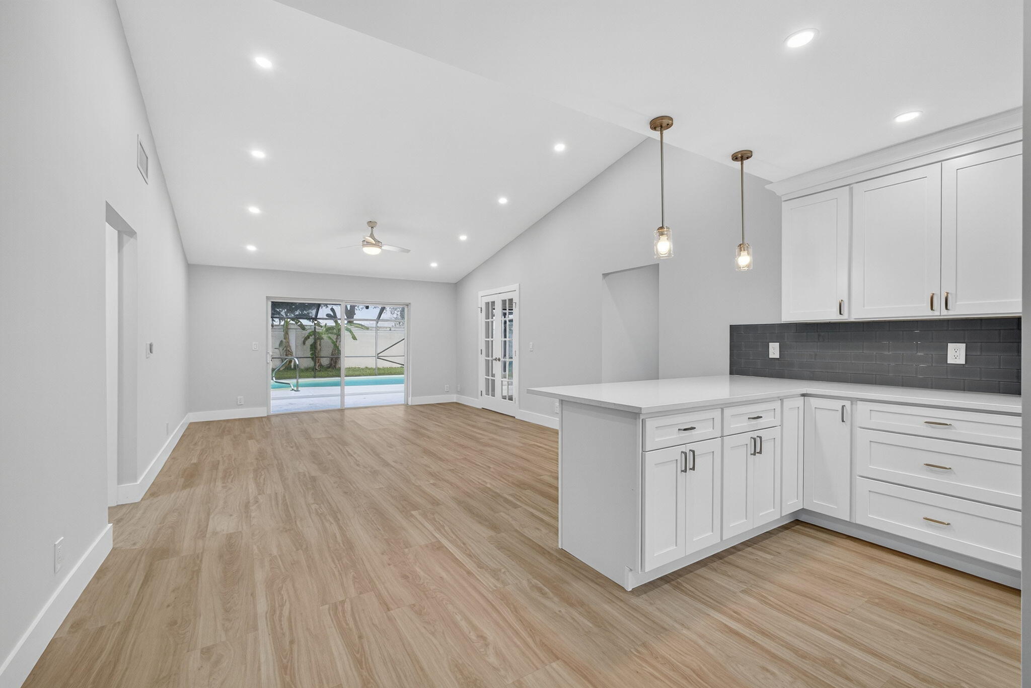 EASTWOOD OF WELLINGTON - Residential