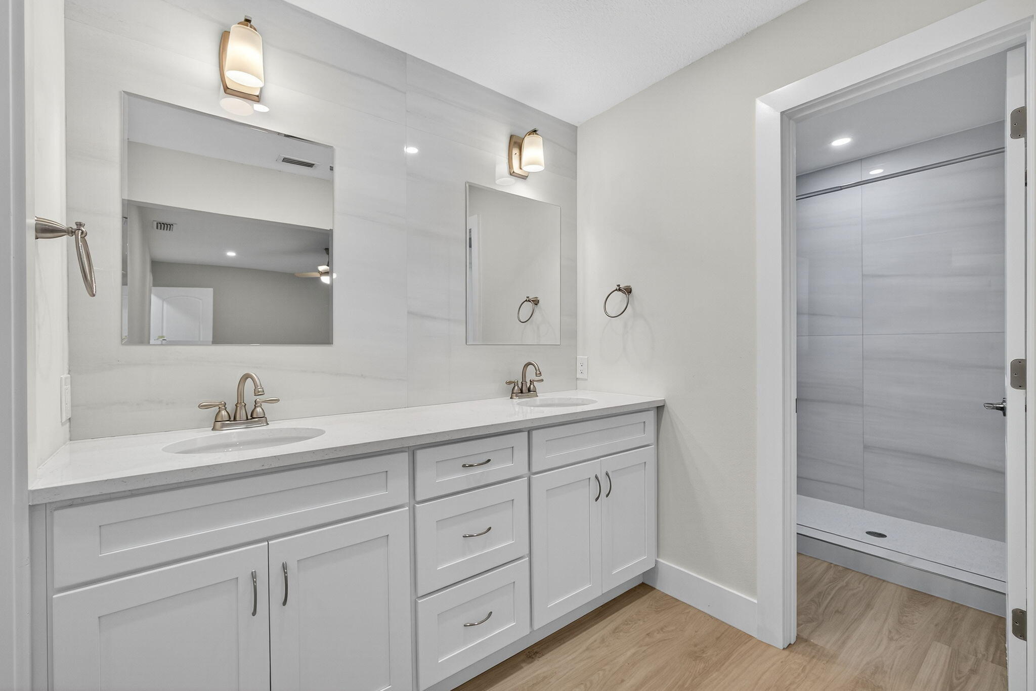 EASTWOOD OF WELLINGTON - Residential