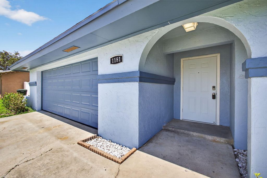 Photo of 1181 Kinglet Terrace, Wellington, FL 33414 (MLS # R11118949)