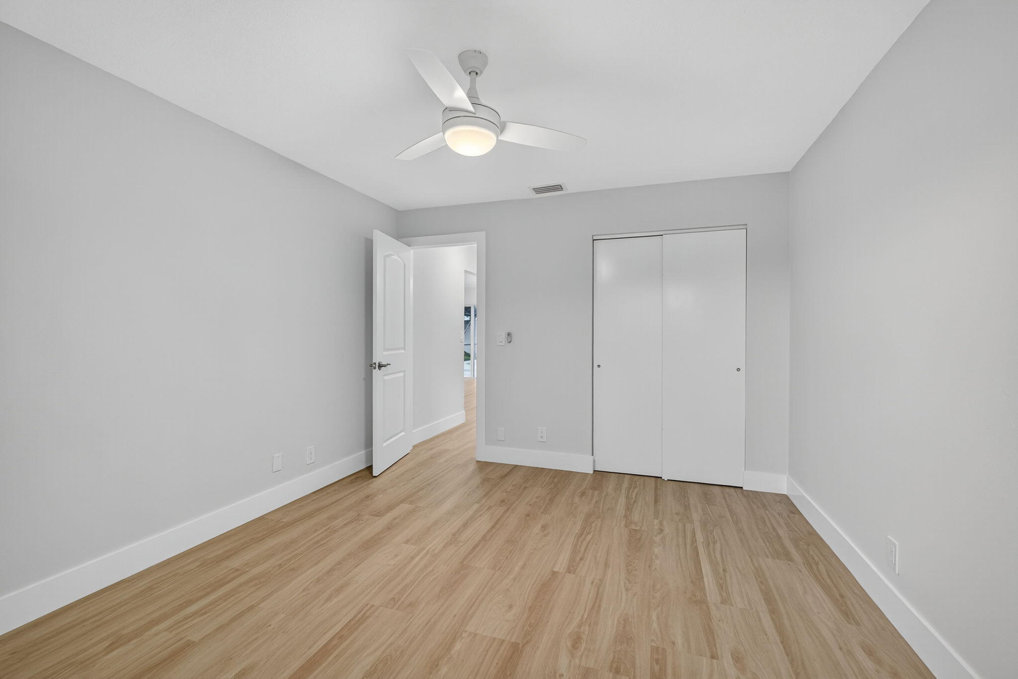 EASTWOOD OF WELLINGTON - Residential