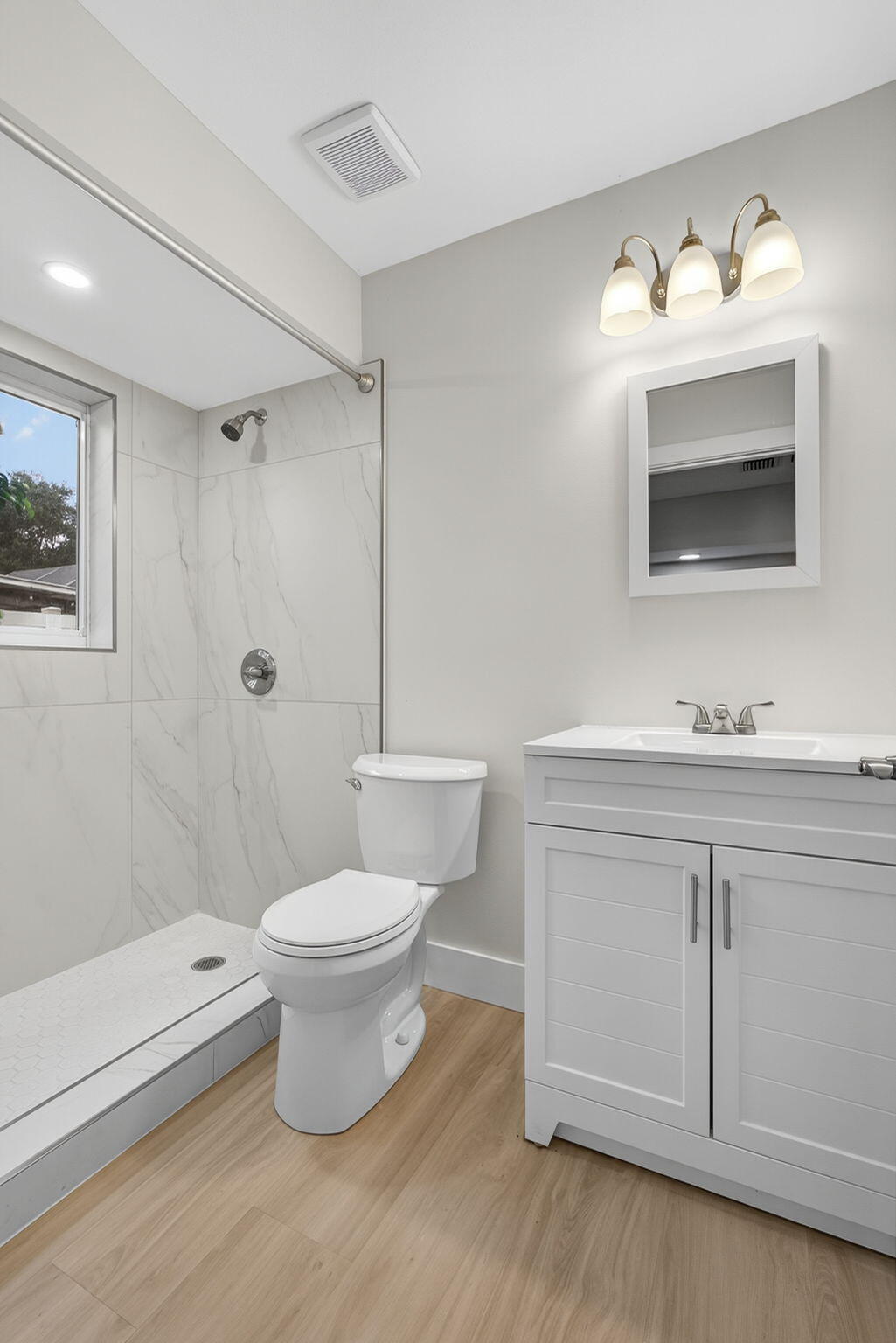 EASTWOOD OF WELLINGTON - Residential