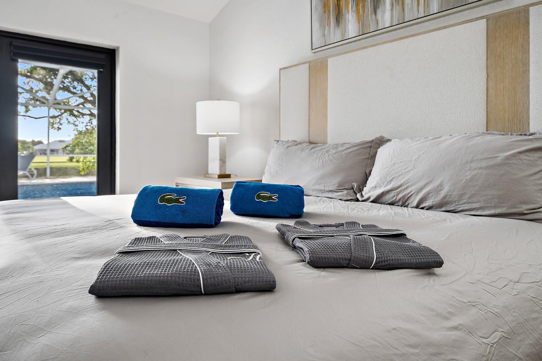 GREENVIEW SHORES 2 OF WELLINGTON - Residential