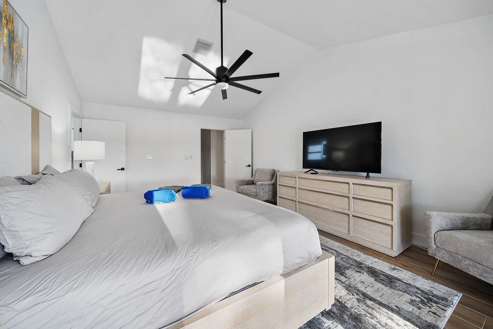 GREENVIEW SHORES 2 OF WELLINGTON - Residential