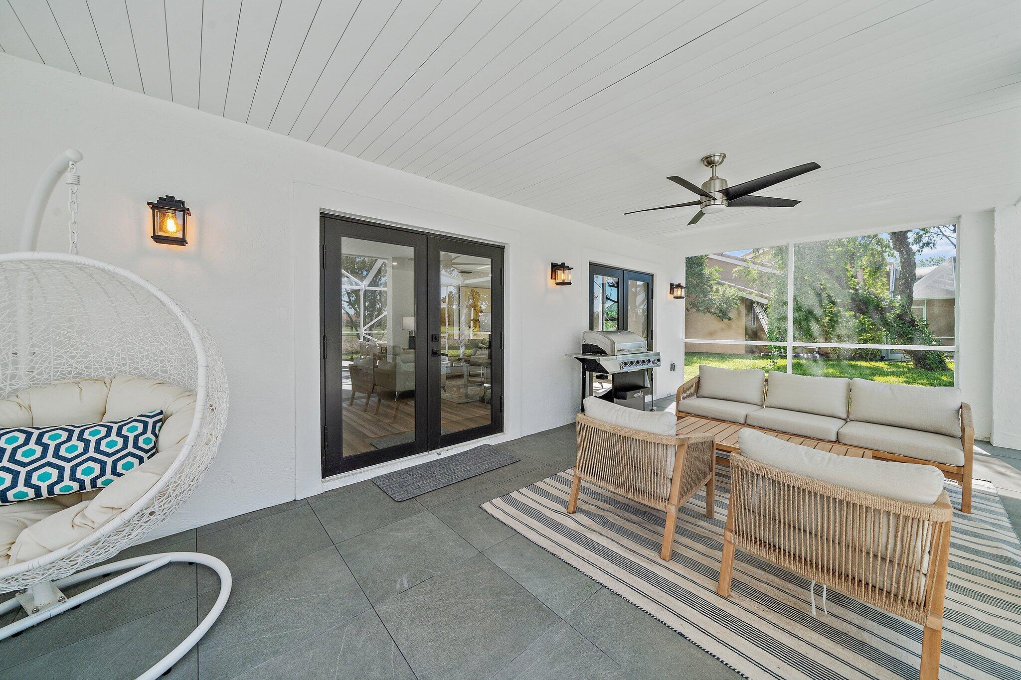 GREENVIEW SHORES 2 OF WELLINGTON - Residential