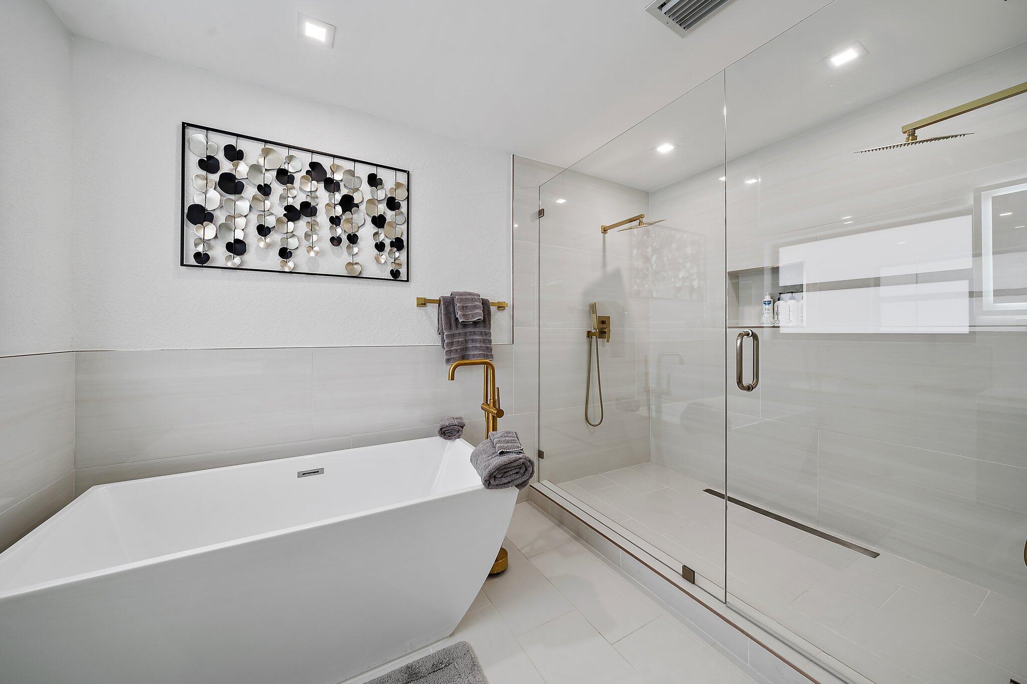 GREENVIEW SHORES 2 OF WELLINGTON - Residential