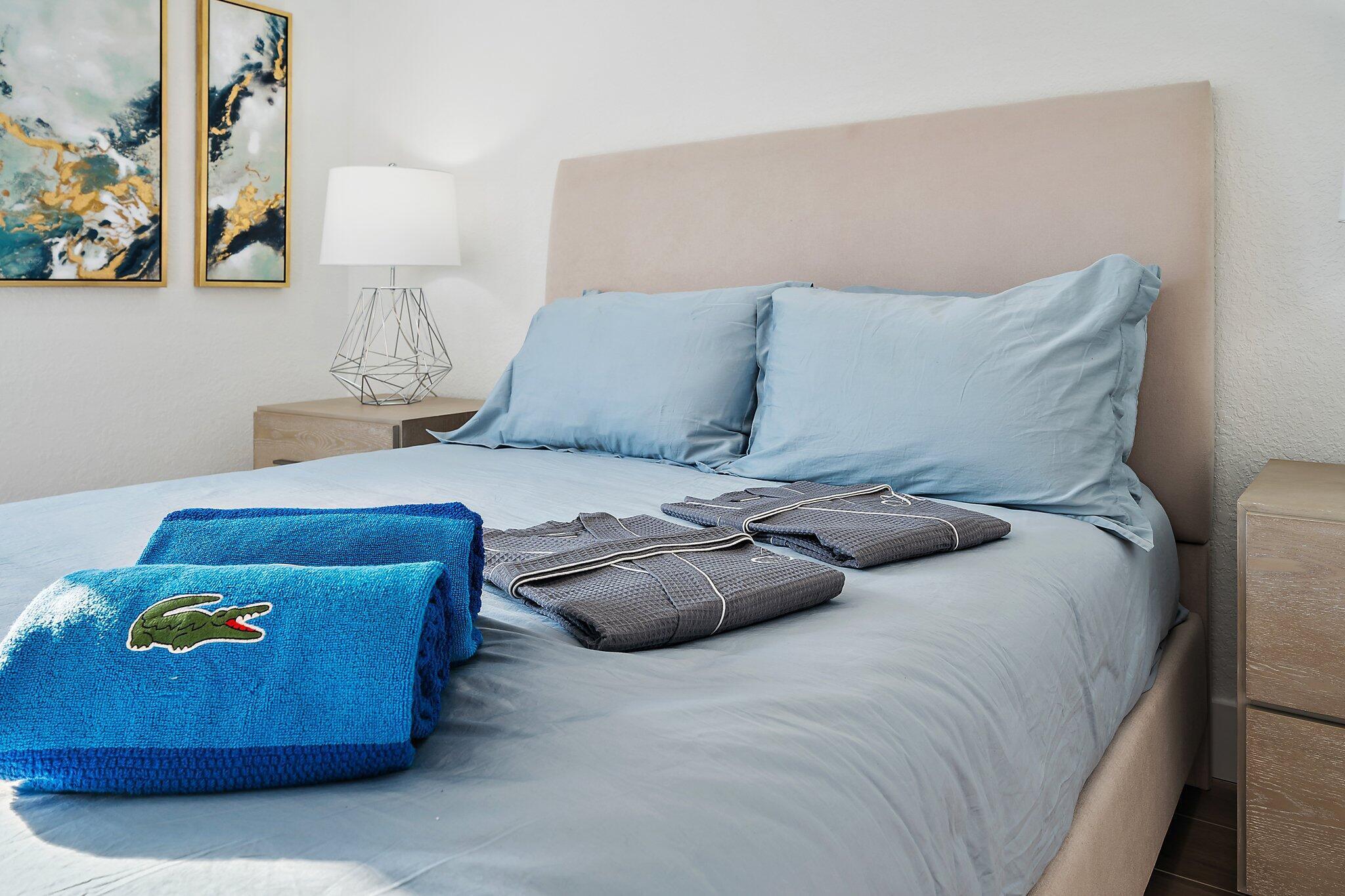 GREENVIEW SHORES 2 OF WELLINGTON - Residential