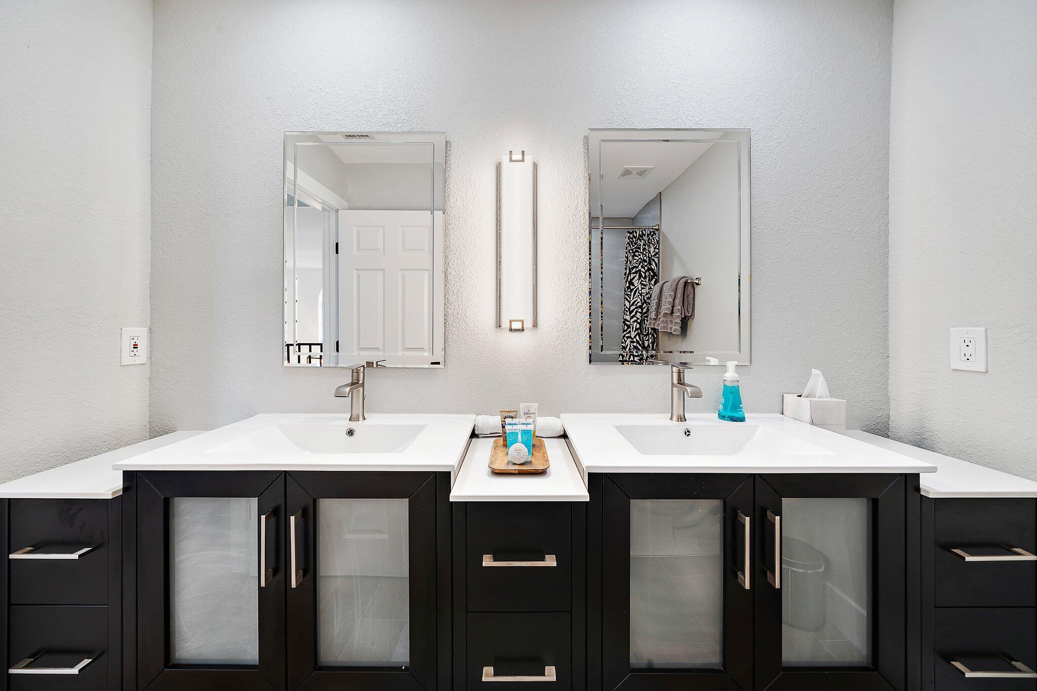 GREENVIEW SHORES 2 OF WELLINGTON - Residential