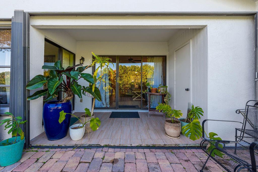 SHADYWOODS PH TWO - Residential Lease