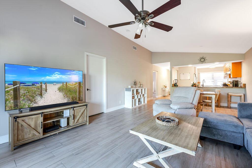 SHADYWOODS PH TWO - Residential Lease