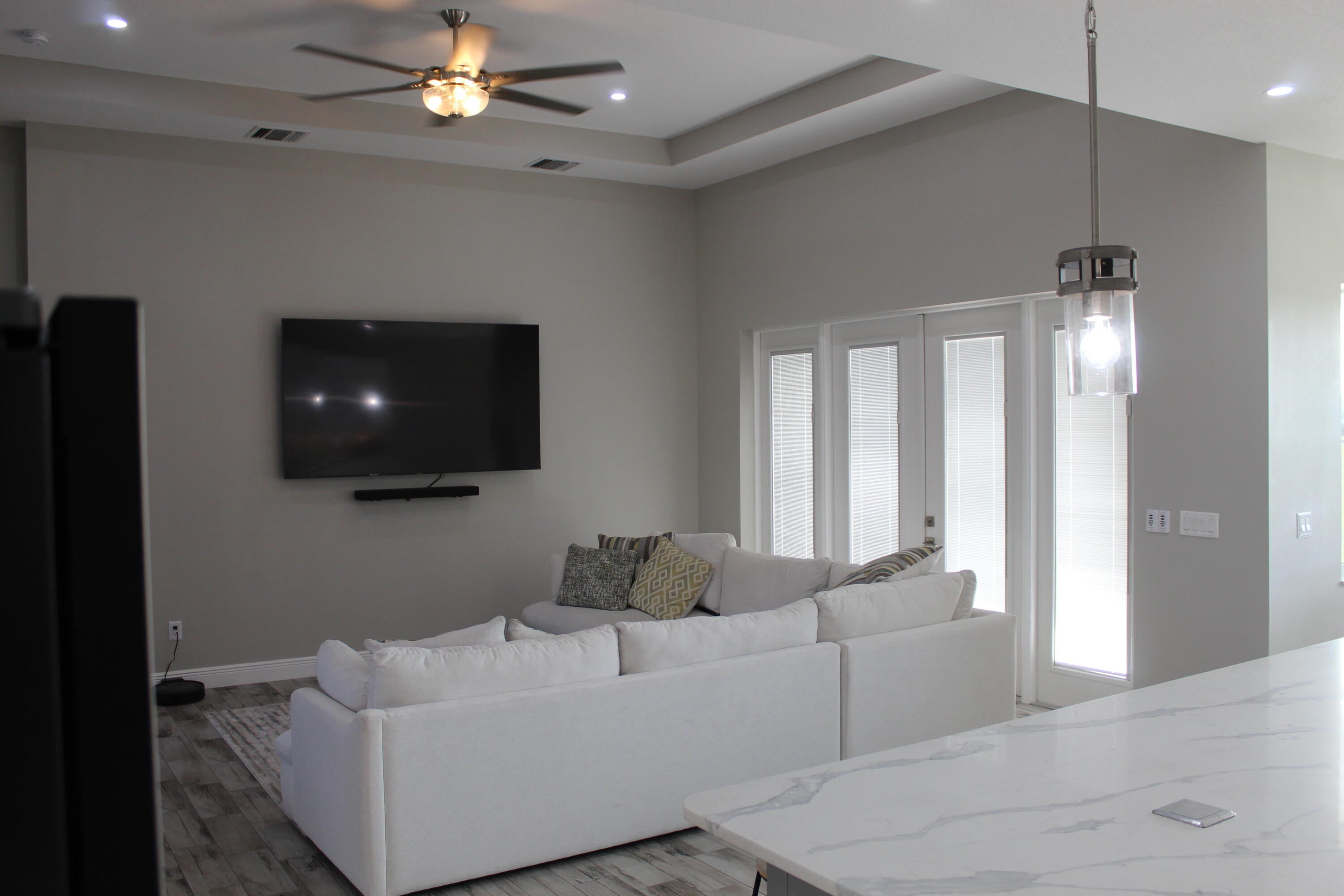 3502 S BROCKSMITH Road, Fort Pierce, FL, 34945/$1,290,000 4 3502 S BROCKSMITH Road