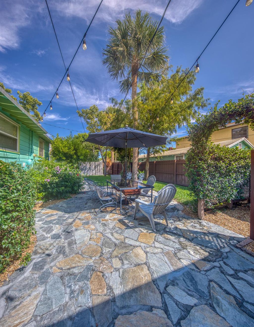 Photo of 414 S L Street #414, Lake Worth Beach, FL 33460 (MLS # R11065409)