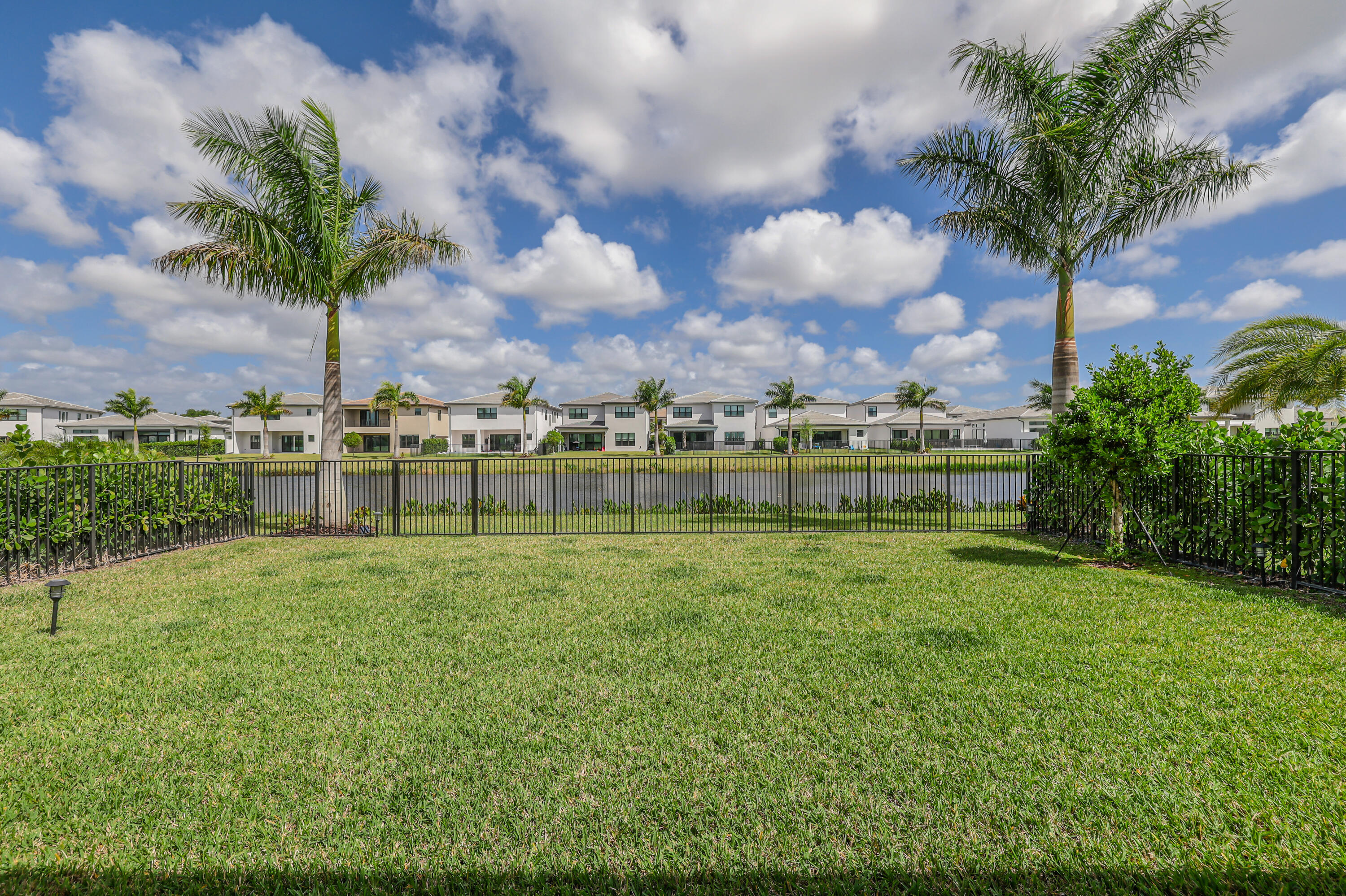 BOCA RATON GOLF COURSE PUD - Residential