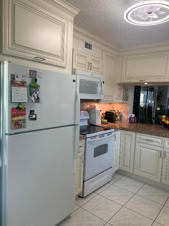 KINGs POINT DEVON ''B'' - Residential