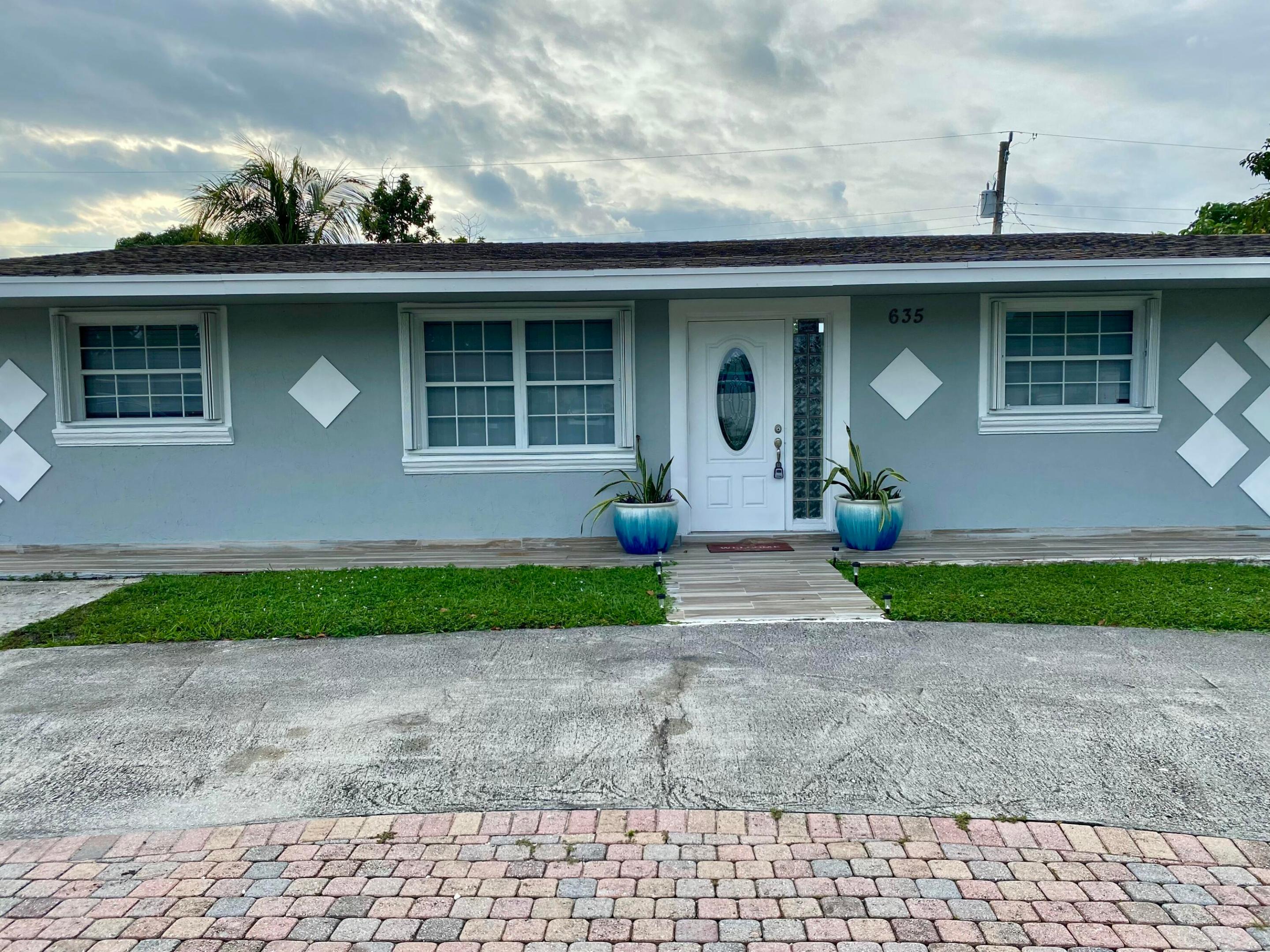 LAKE BELVEDERE ESTATES 4TH ADD - Residential Lease