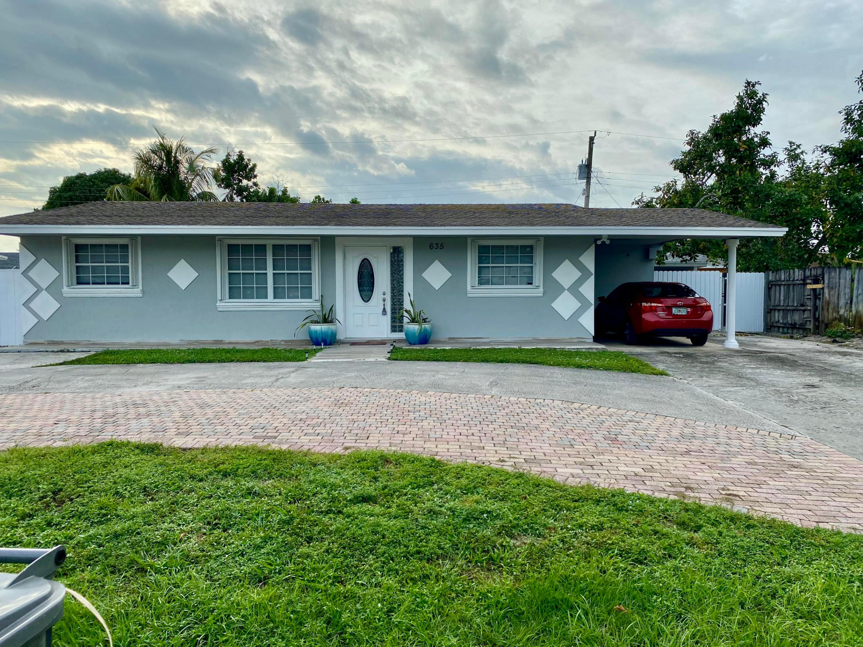 LAKE BELVEDERE ESTATES 4TH ADD - Residential Lease