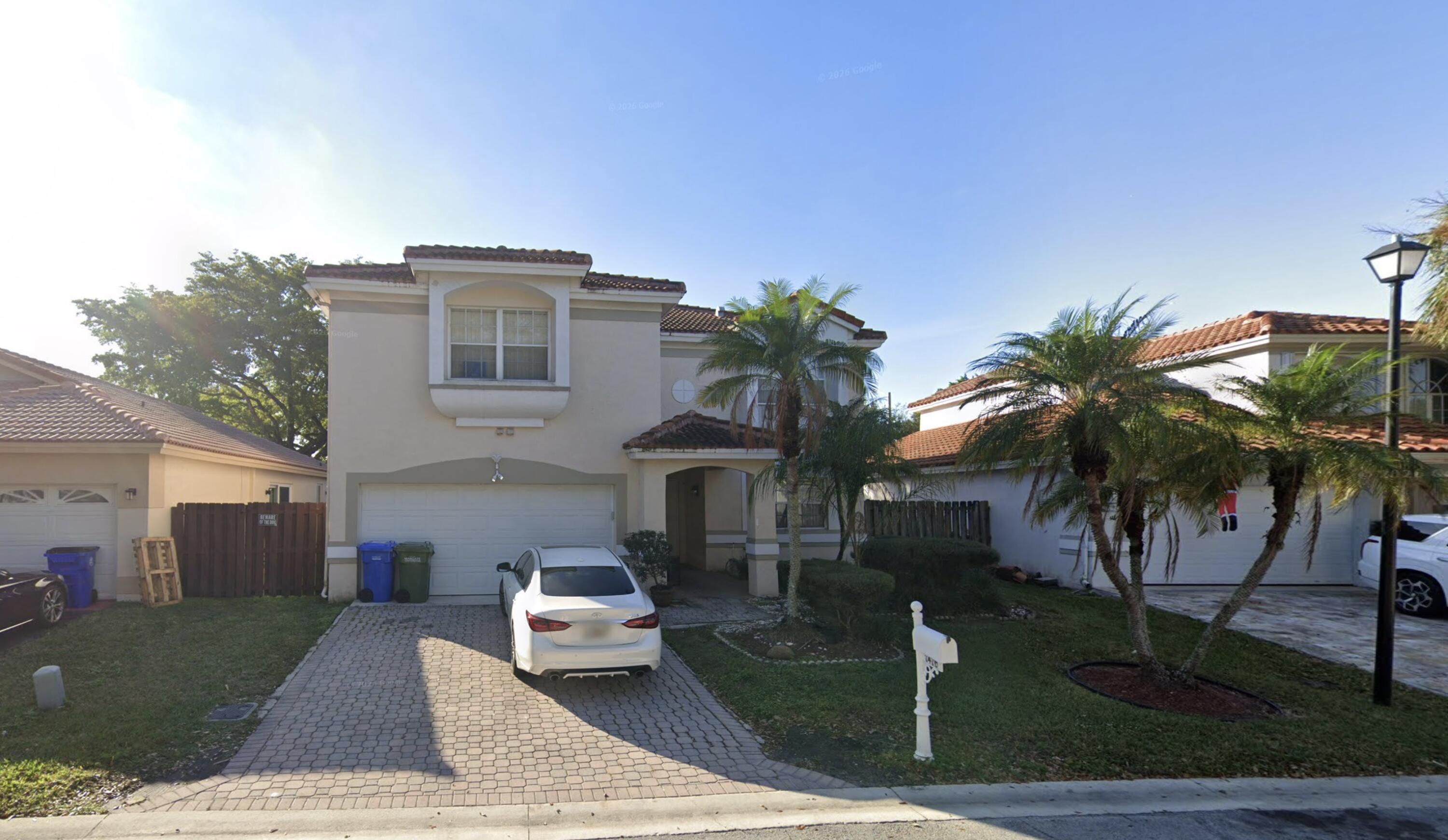 HOLIDAY SPRINGS EAST - Residential