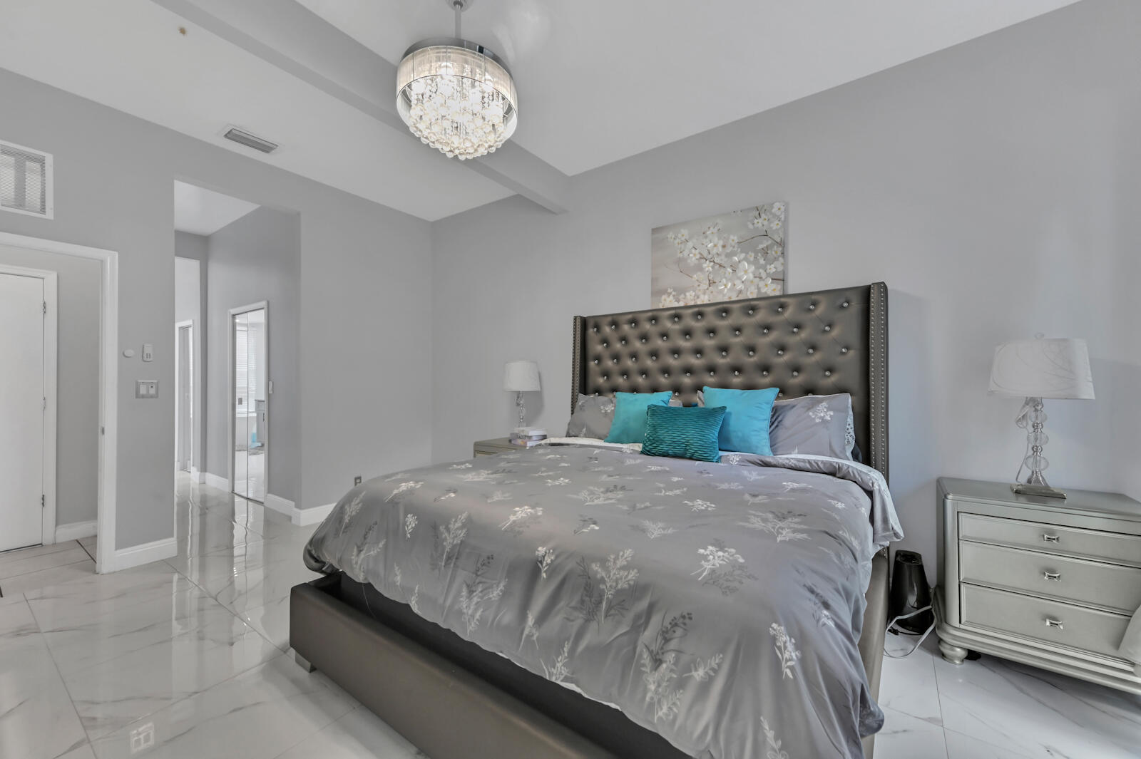 FOXHALL - Residential