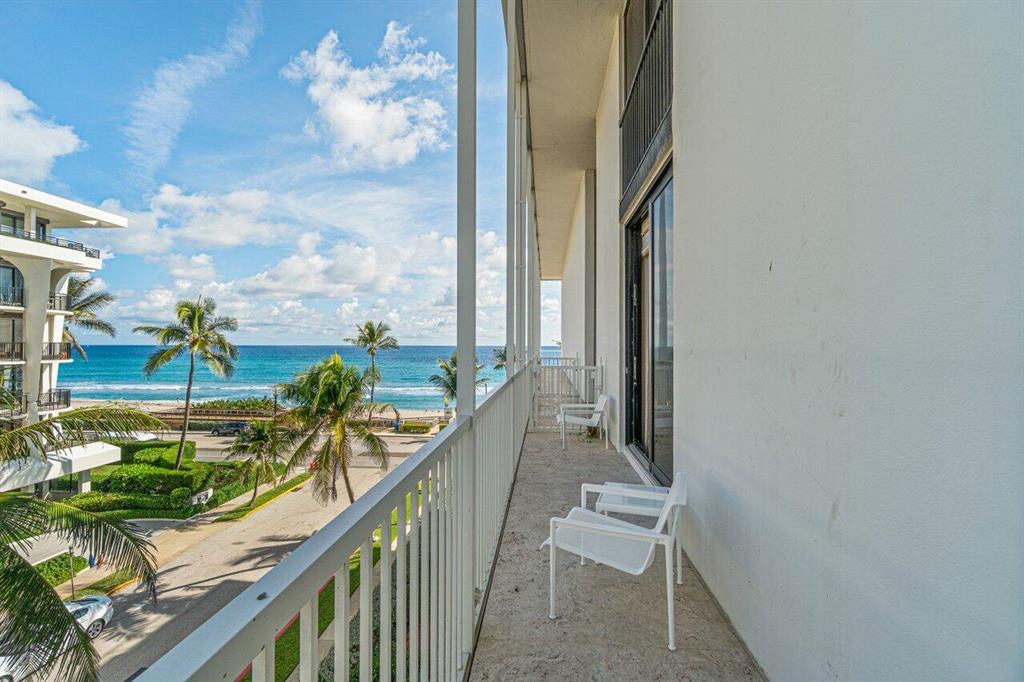 FOUR HUNDRED SO OCEAN BLVD CONDO - Residential